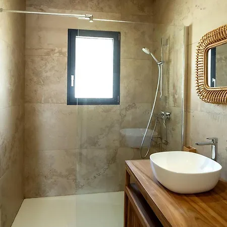 3 Avec Piscine Privative